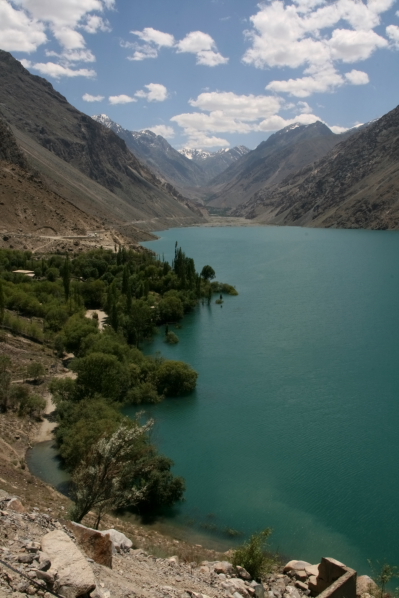 satpara lake.JPG